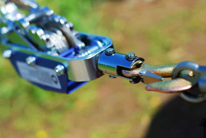 Рычажная автомобильная лебедка, 2.5 тонны/2 крюка