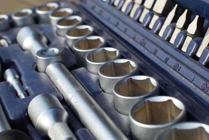 Набор инструментов  APELAS 108 предметов 1/2