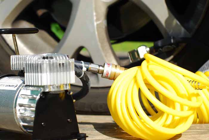 Автомобильный воздушный компрессор БЕРКУТ R17