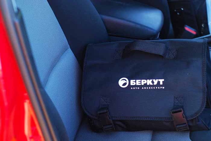 Автомобильный воздушный компрессор БЕРКУТ R17