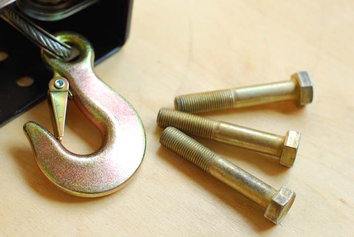 Ручная барабанная червячная лебедка JUN KAUNG 700 кг